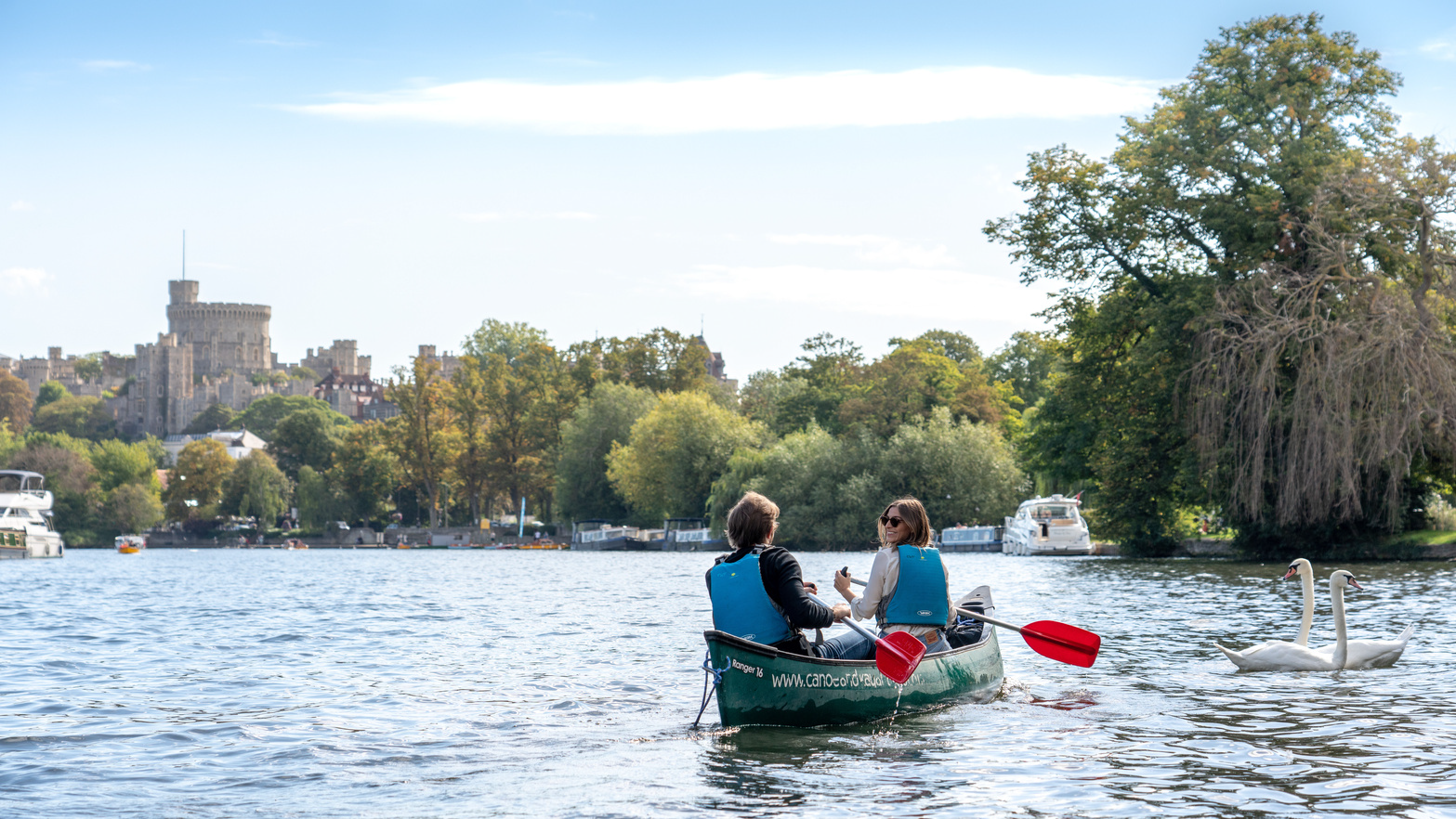 Canoe & Kayak Tours on the River Thames